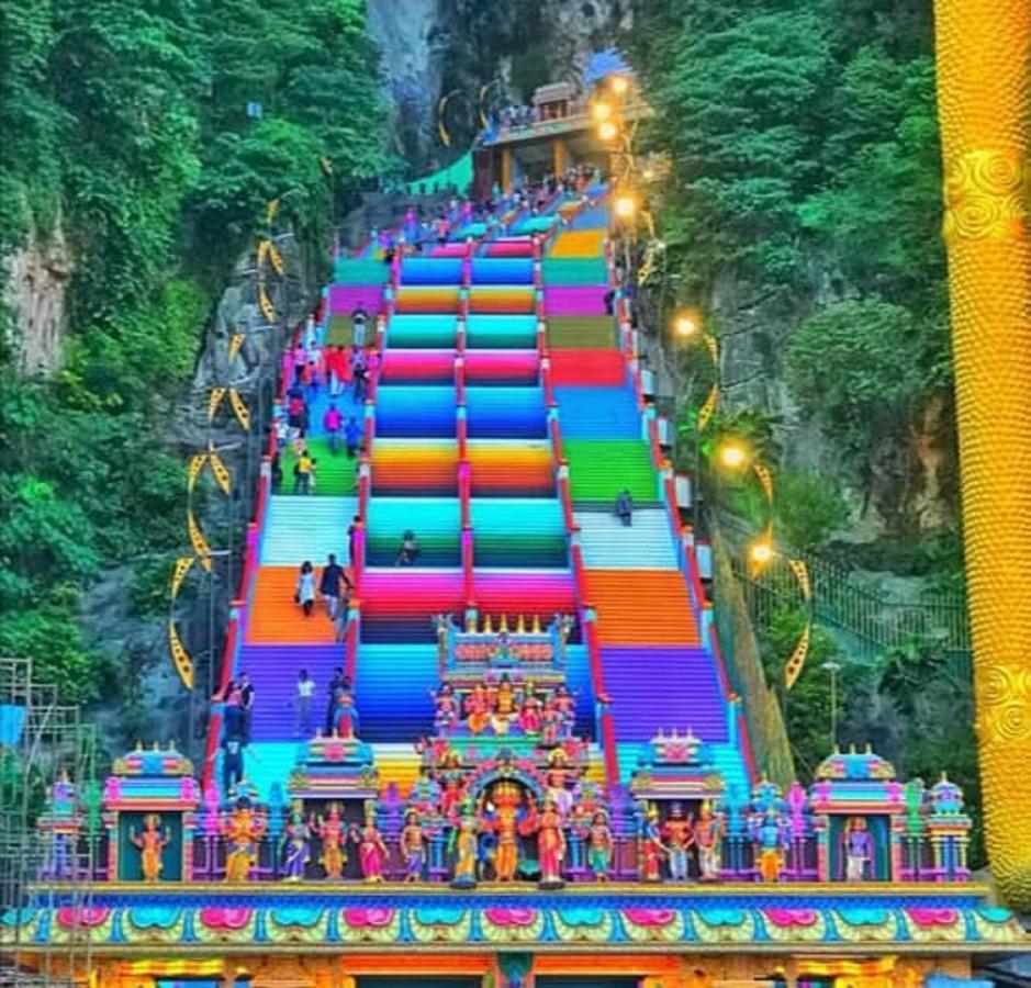 Kepong Homestay Selayang Batu Caves By Warm Home كوالالمبور المظهر الخارجي الصورة